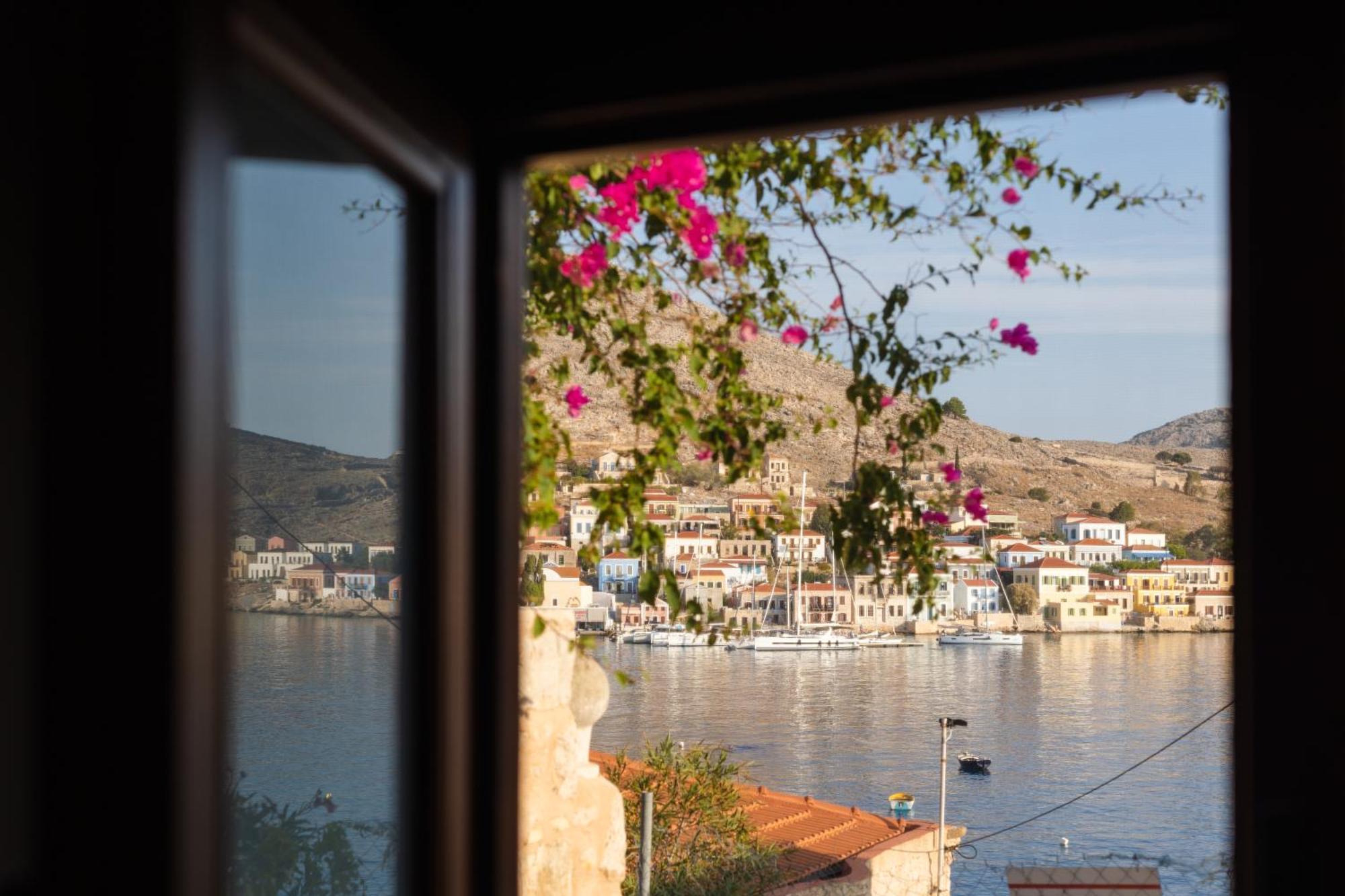 Elitedimension Chalki Villa Bagian luar foto